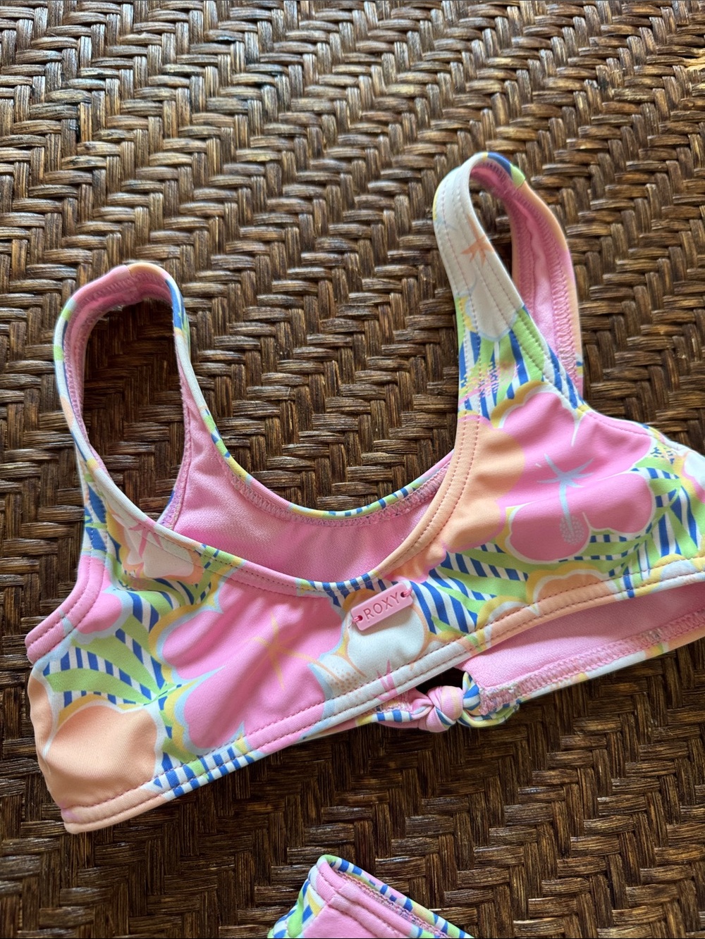Girls Roxy Bikini - Picture 7 of 9